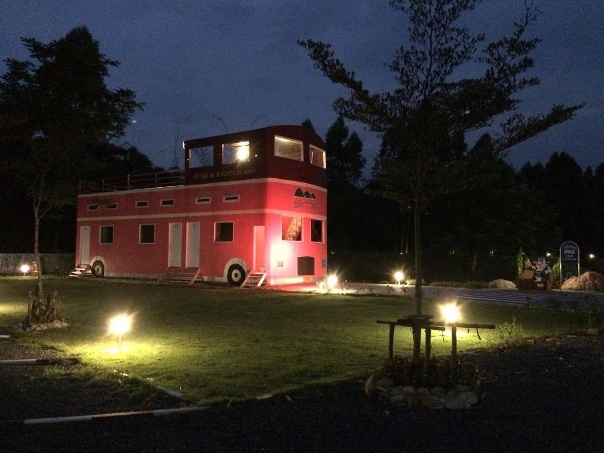 River&Mountain Resort นครนายก ภายนอก รูปภาพ